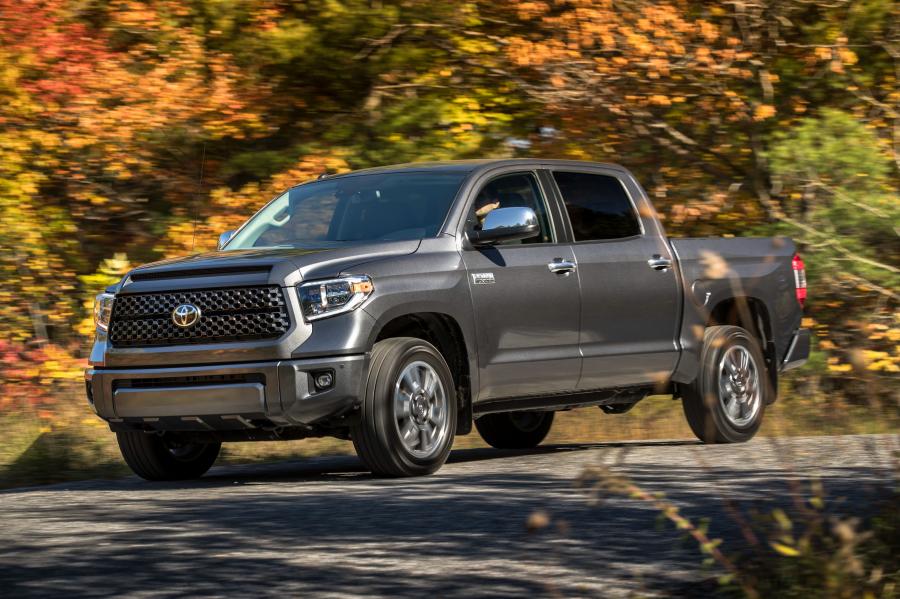  Toyota Tundra Platinum CrewMax 2017 года  (фото 3 из 18)